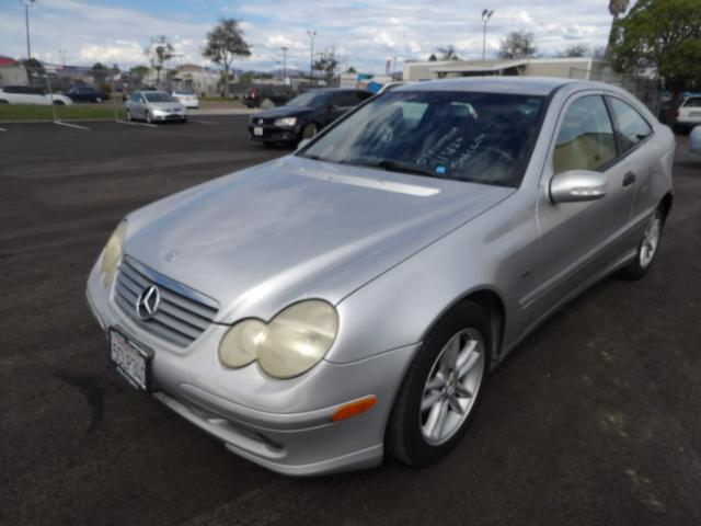 2003 MERZ C CLASS